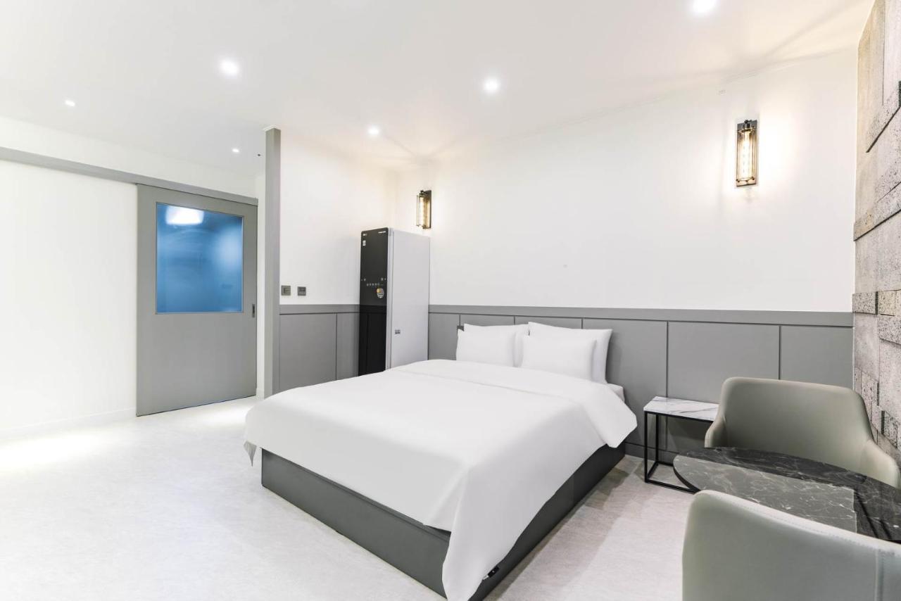Pyeongtaek Godeok Rich Stay Hotel Kültér fotó